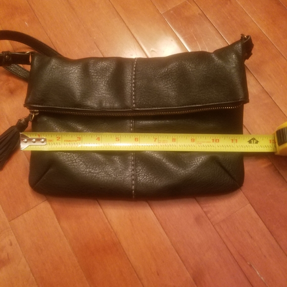 Lucky Brand Crossbody - Picture 4 of 8